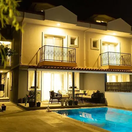 Yazin Villa